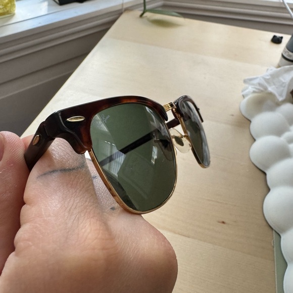 Clubmaster Classic Tortoise Sunglasses - Picture 3 of 7